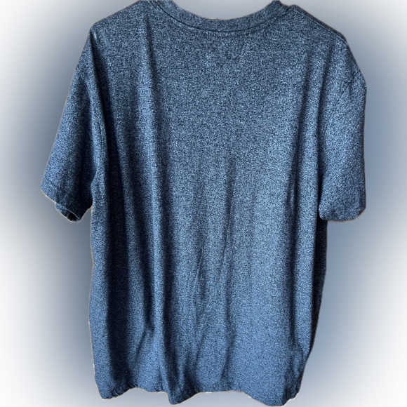 Men’s XL Beverly Hills Polo Club V-Neck T-Shirt. Gray in color - Picture 2 of 4